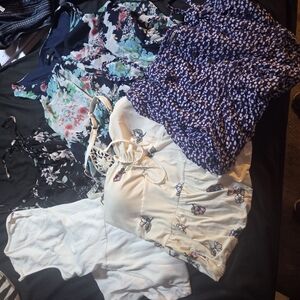 Floral and Abstract Print Women's Tops Collection Dress LOT